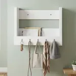 Repisa Flotante Bertolini AM 3117 Organizador con nicho y 5 ganchos para llaves color Blanco