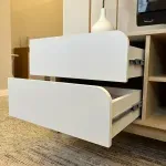 Detalle de Mueble Mesa para TV Bertolini Nature Hasta 75 Pulgadas con 2 Cajones 1 Puerta color Natural Blanco